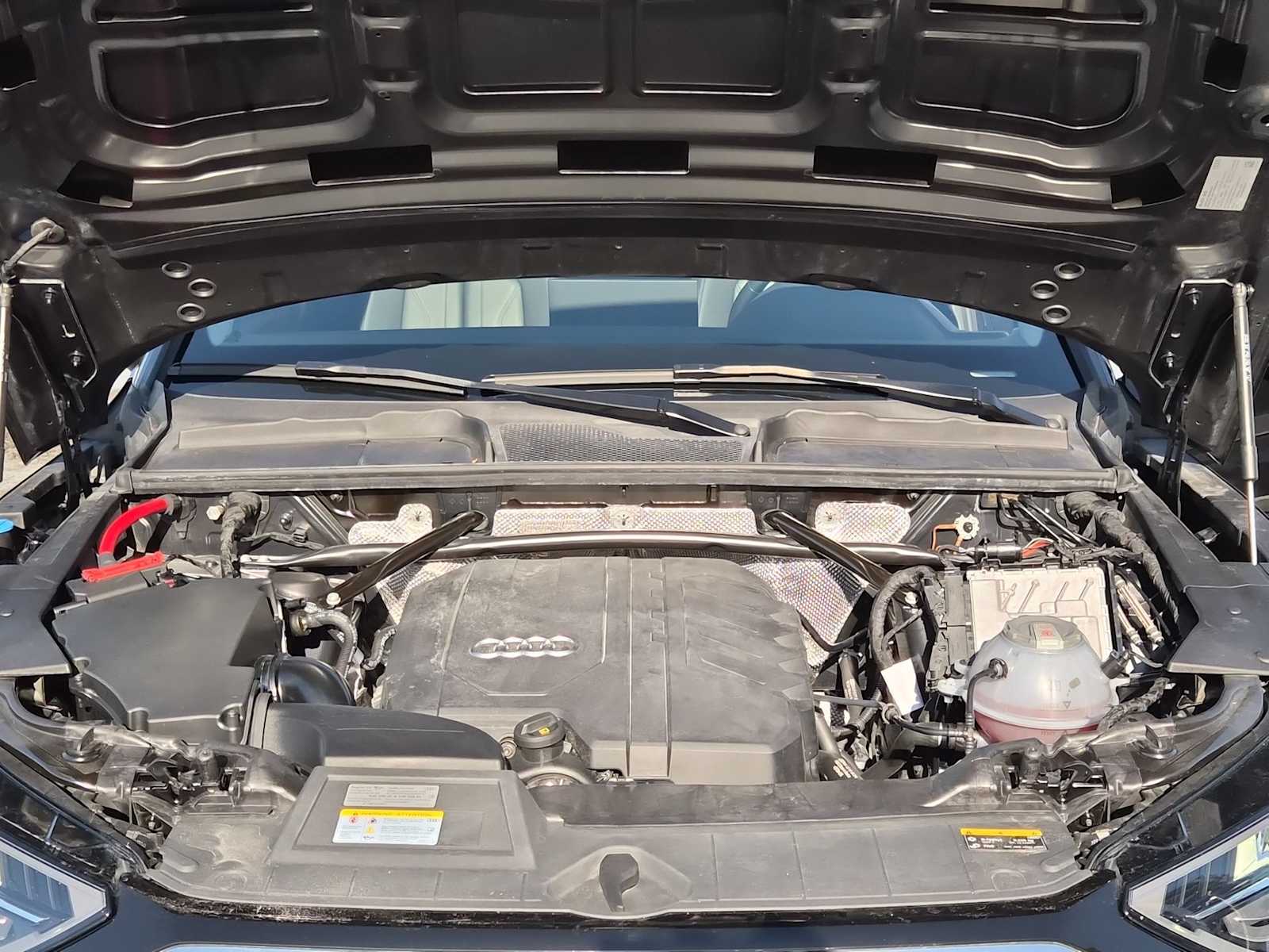 Thumbnail: 2023 Audi Q5 - 13