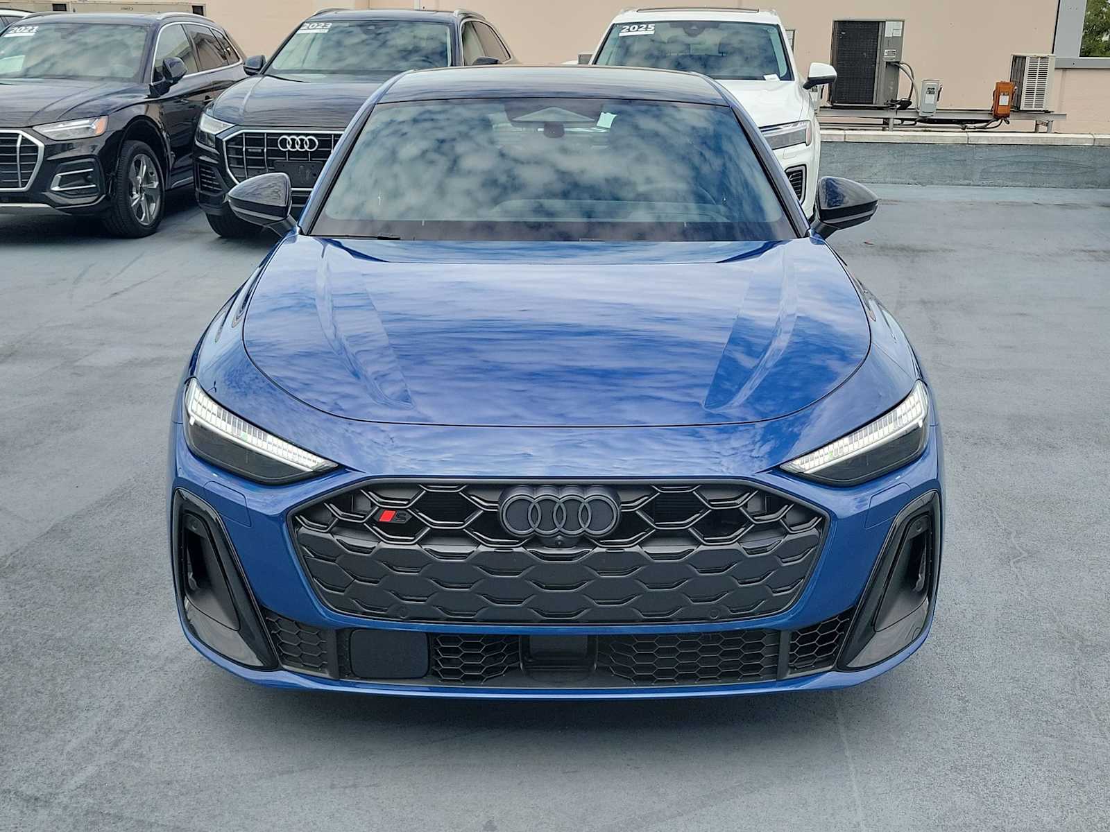 Thumbnail: 2025 Audi S5 - 9