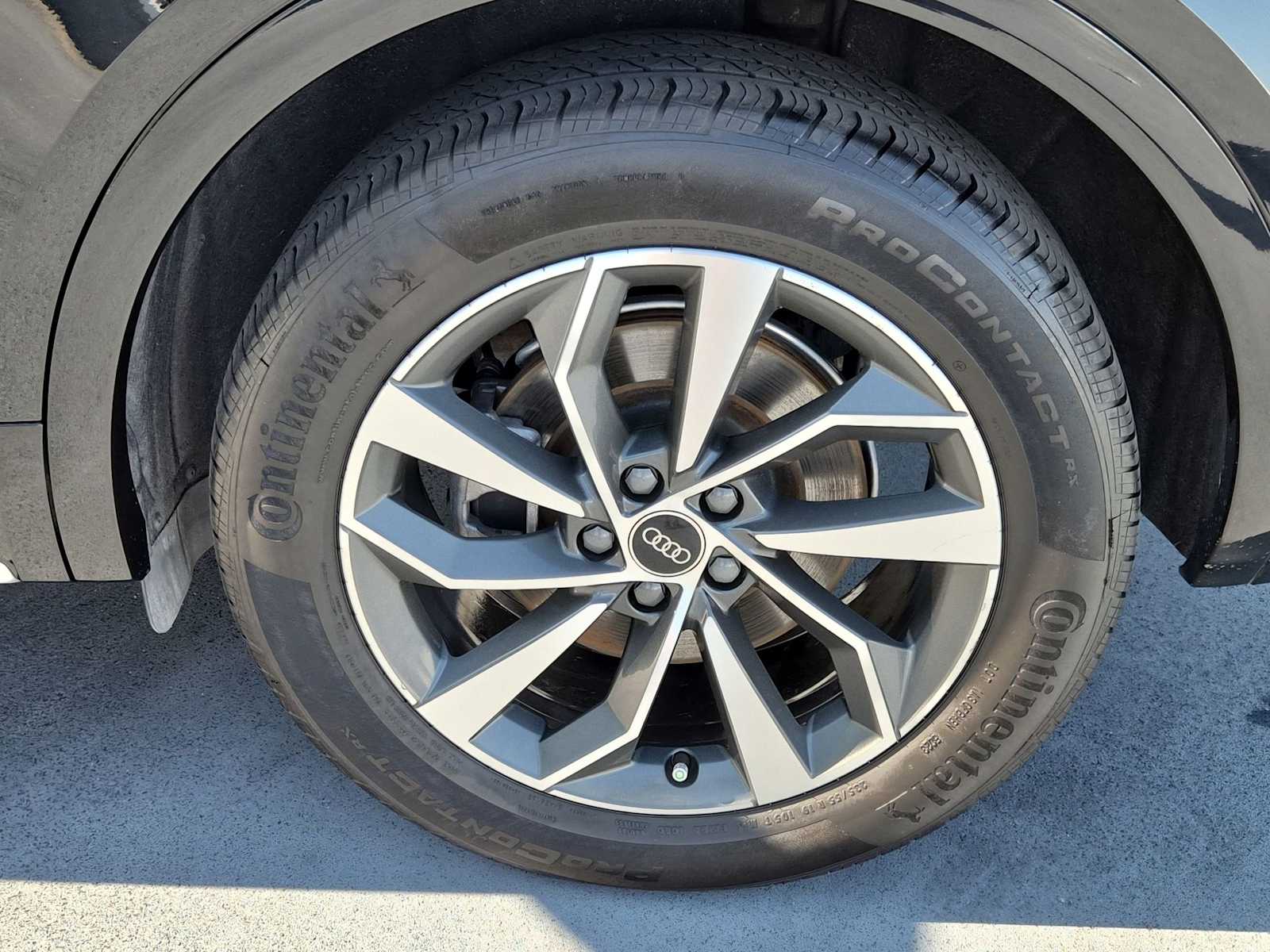 Thumbnail: 2023 Audi Q5 - 12