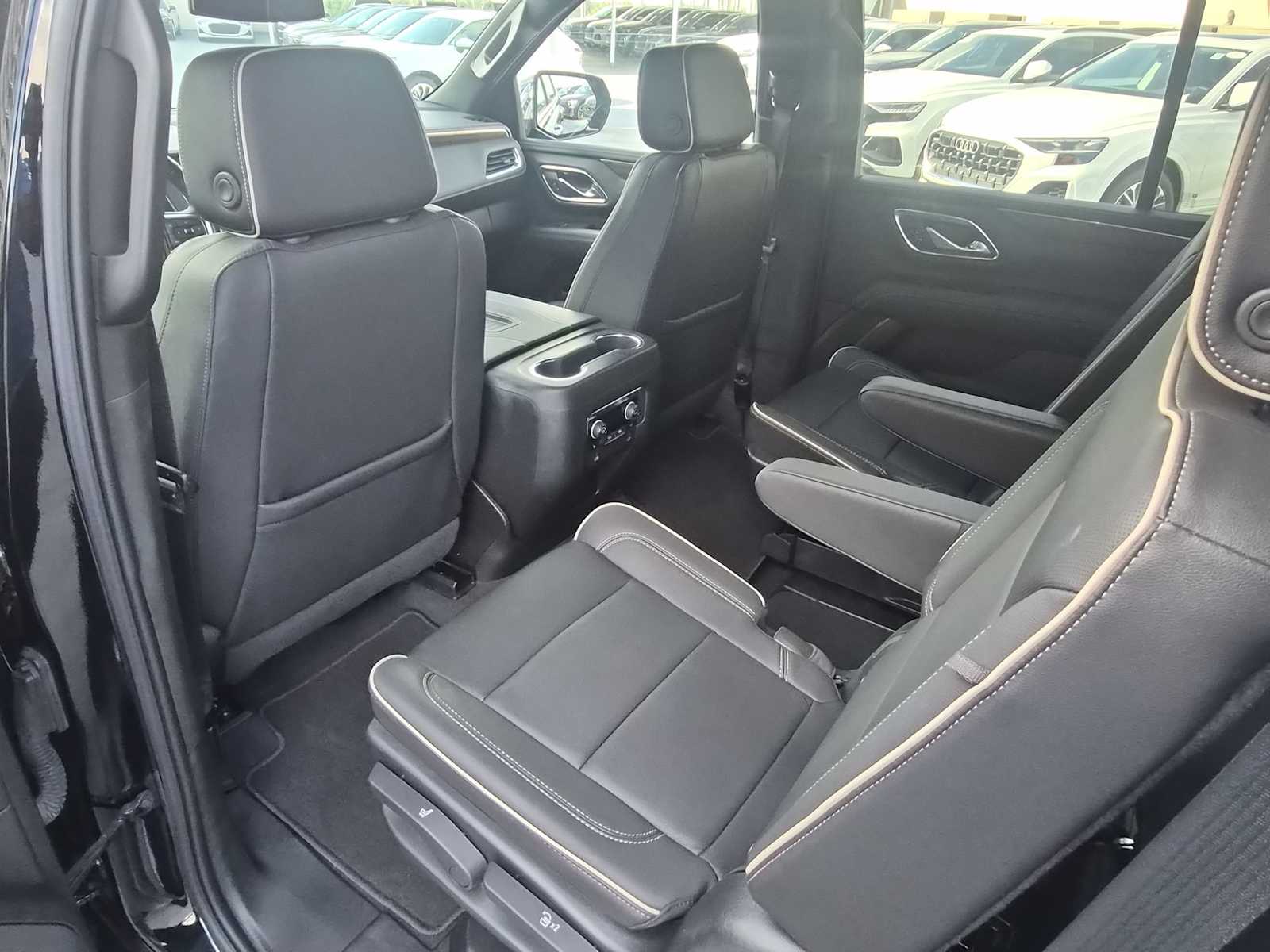 Thumbnail: 2023 Chevrolet Tahoe - 17