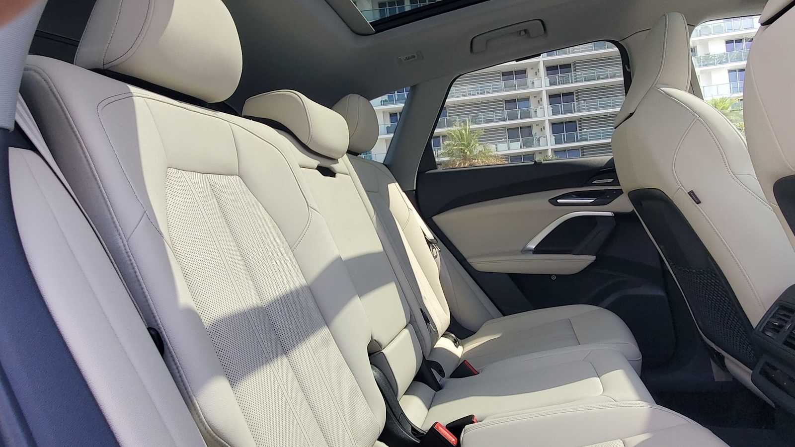 Thumbnail: 2025 Audi Q5 - 21