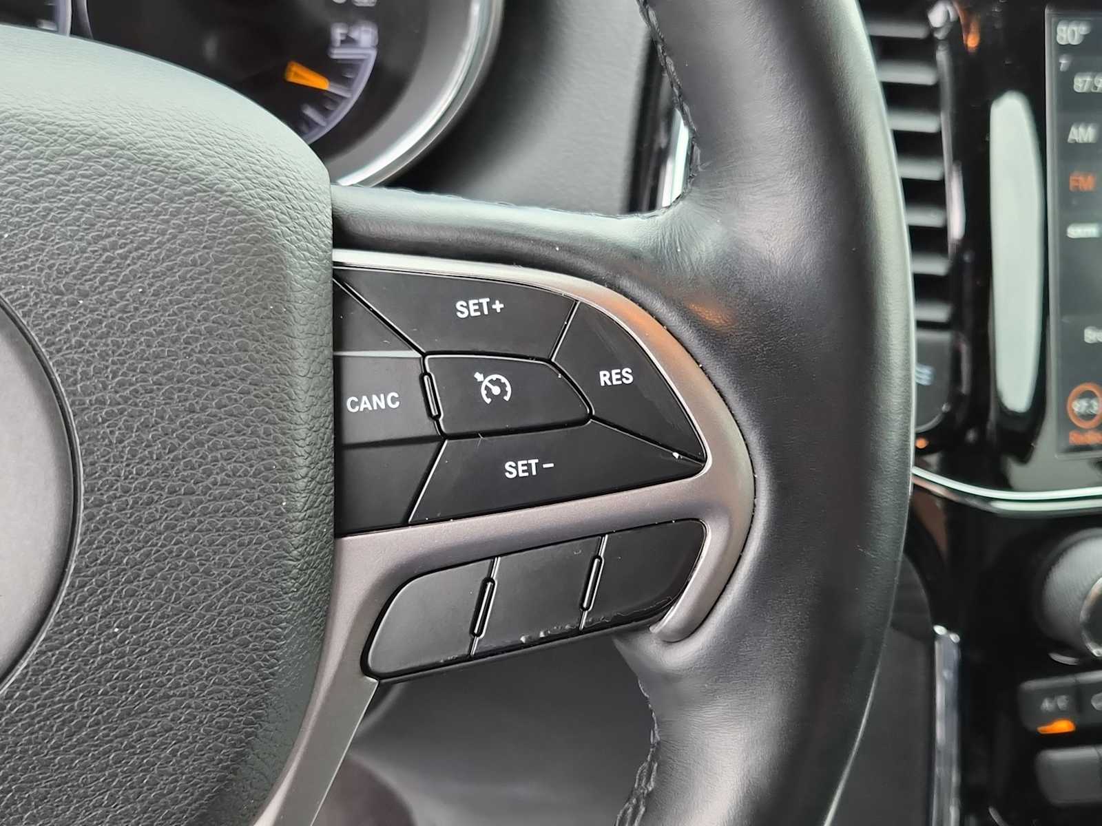 Thumbnail: 2019 Jeep Grand Cherokee - 21