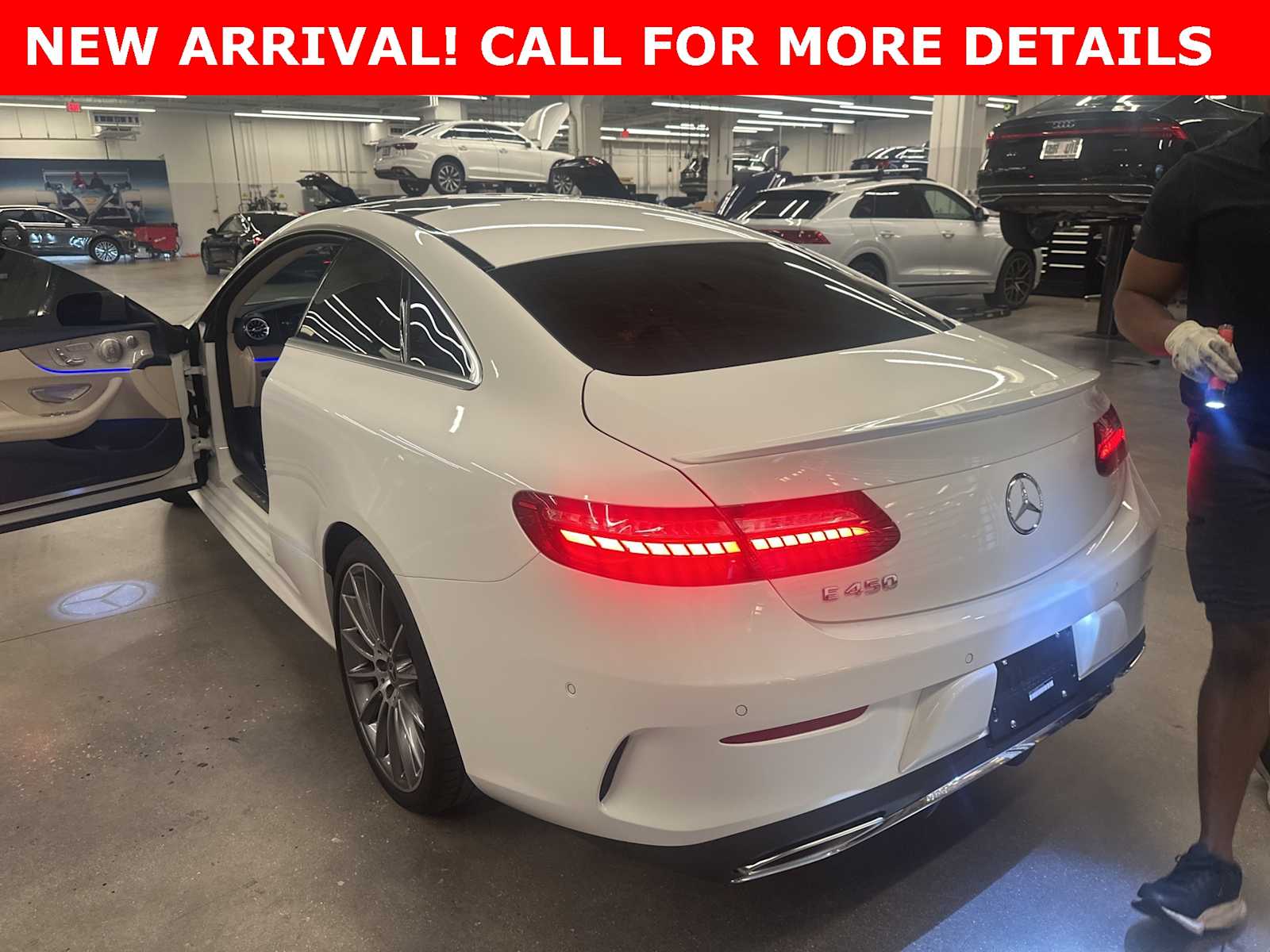 Thumbnail: 2022 Mercedes-Benz E-Class - 3