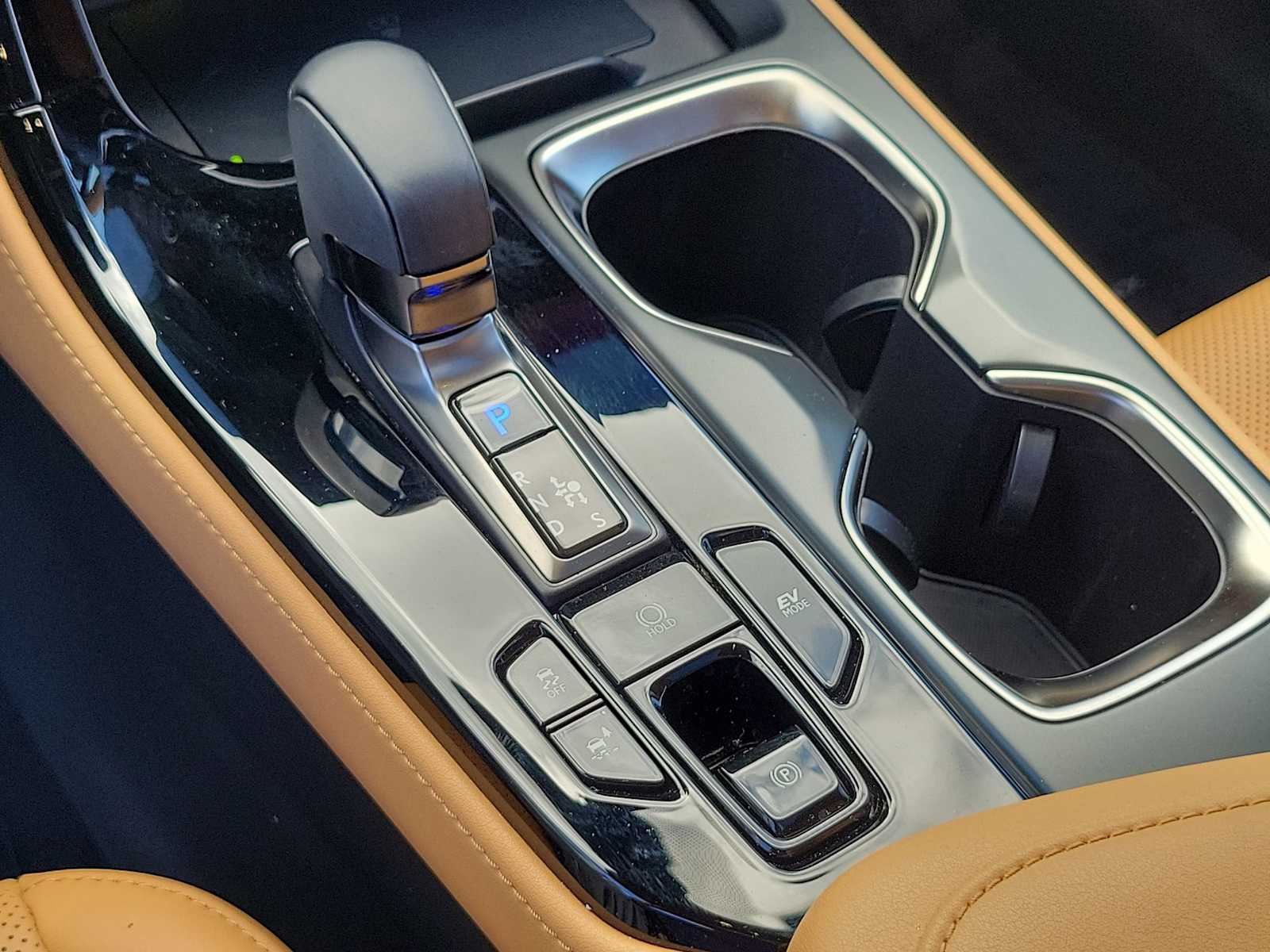 Thumbnail: 2024 Lexus NX - 25