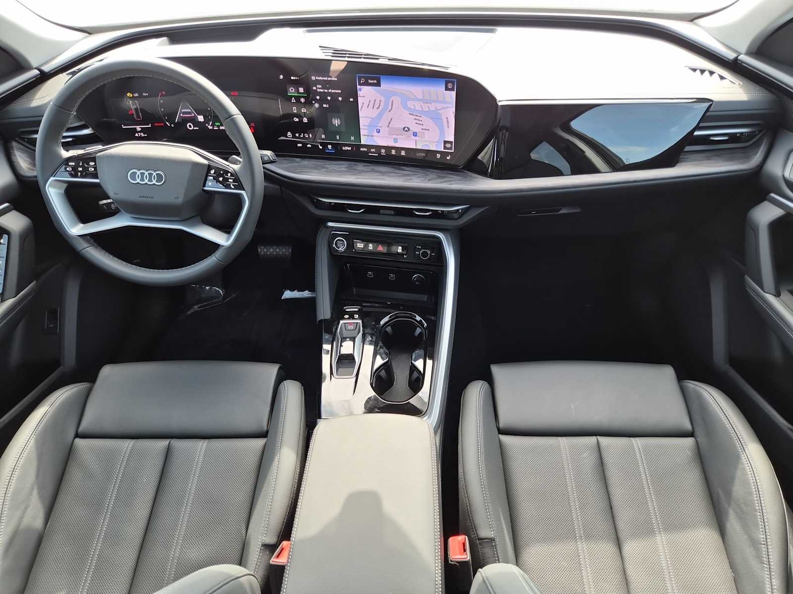 Thumbnail: 2025 Audi Q5 - 14