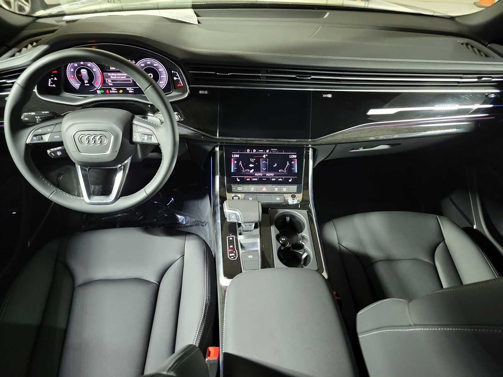 Thumbnail: 2026 Audi Q8 - 13