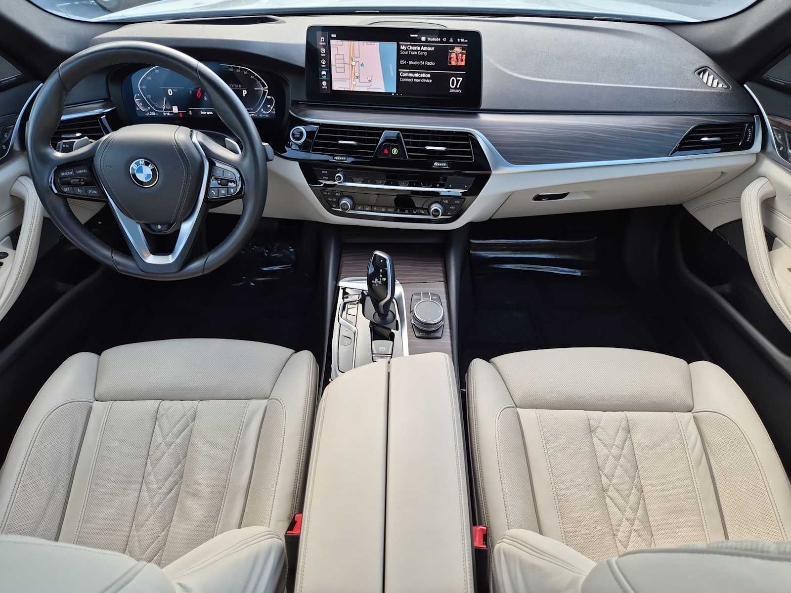 Thumbnail: 2021 BMW 5 Series - 14