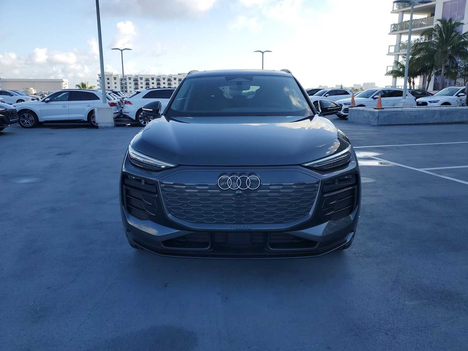 2025 Audi Q6 e-tron Premium Plus 9