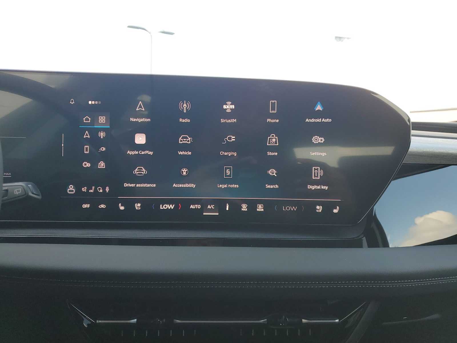 2025 Audi Q6 e-tron Premium Plus 18