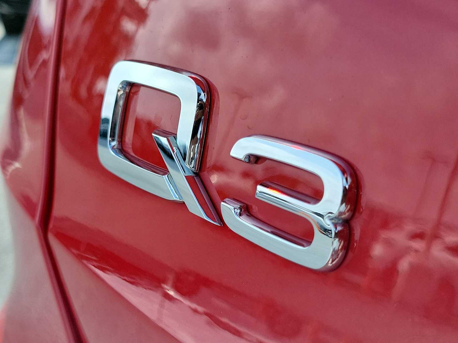 Thumbnail: 2025 Audi Q3 - 11