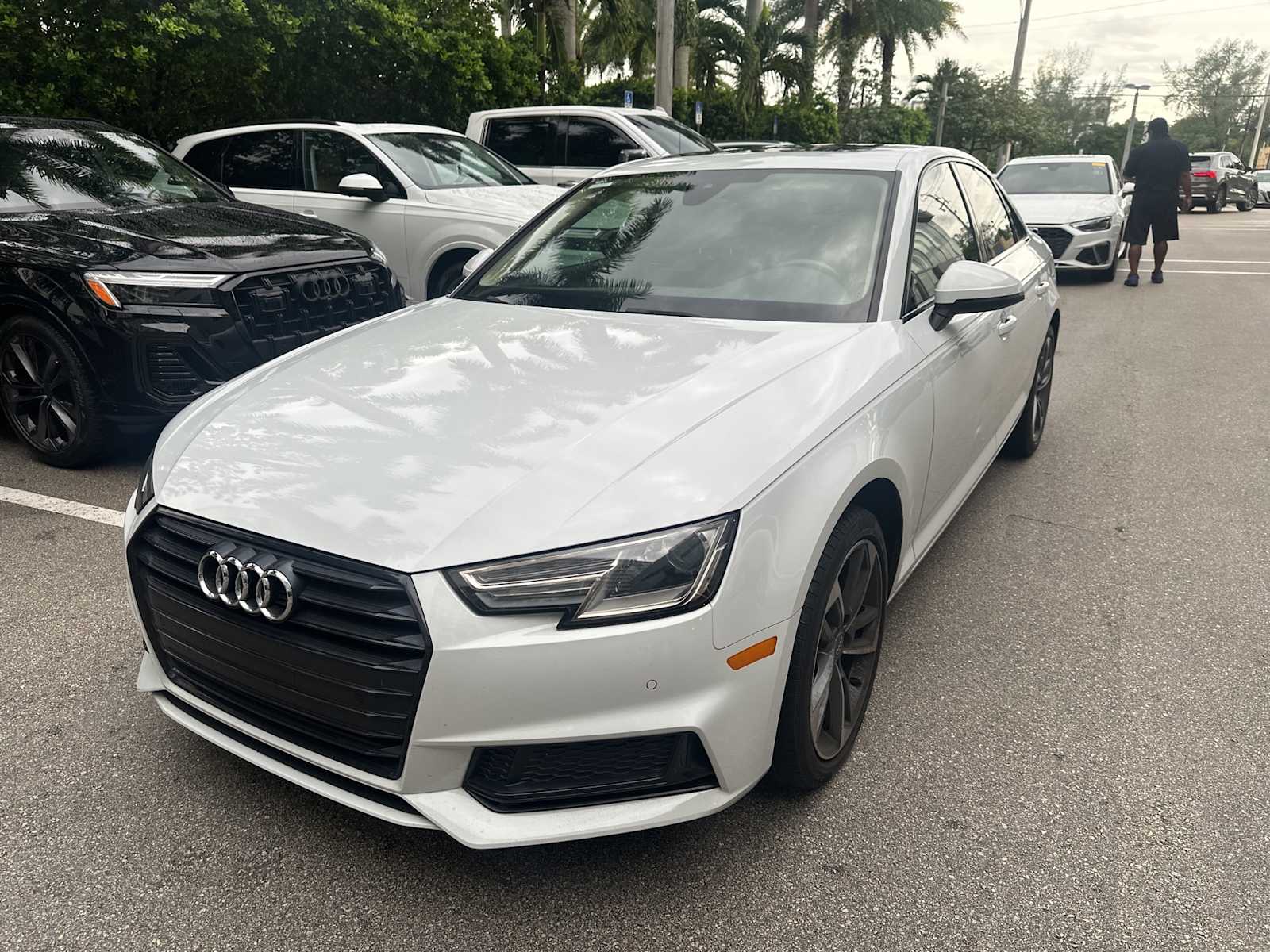 Thumbnail: 2019 Audi A4 - 2