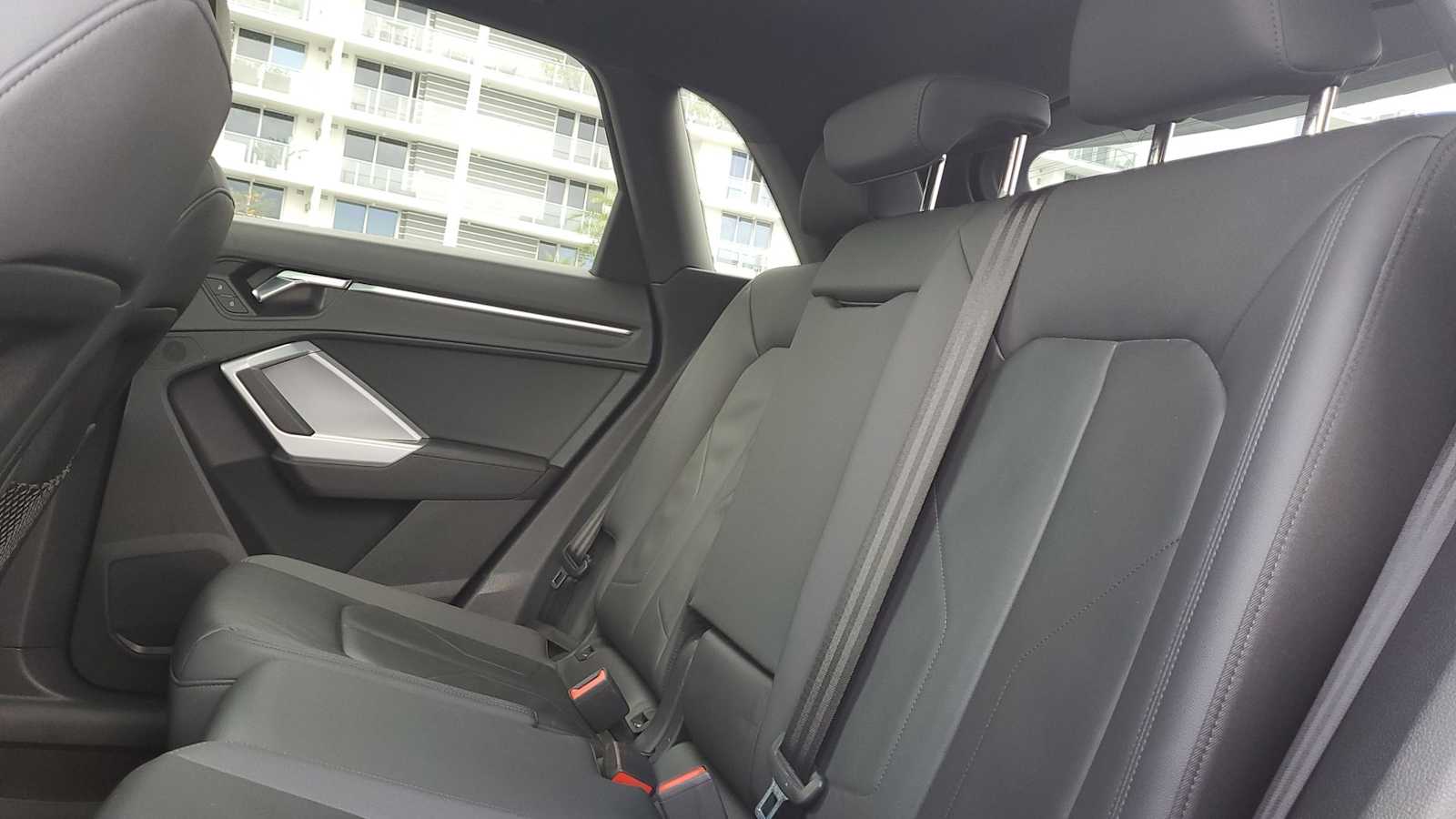 Thumbnail: 2023 Audi Q3 - 19