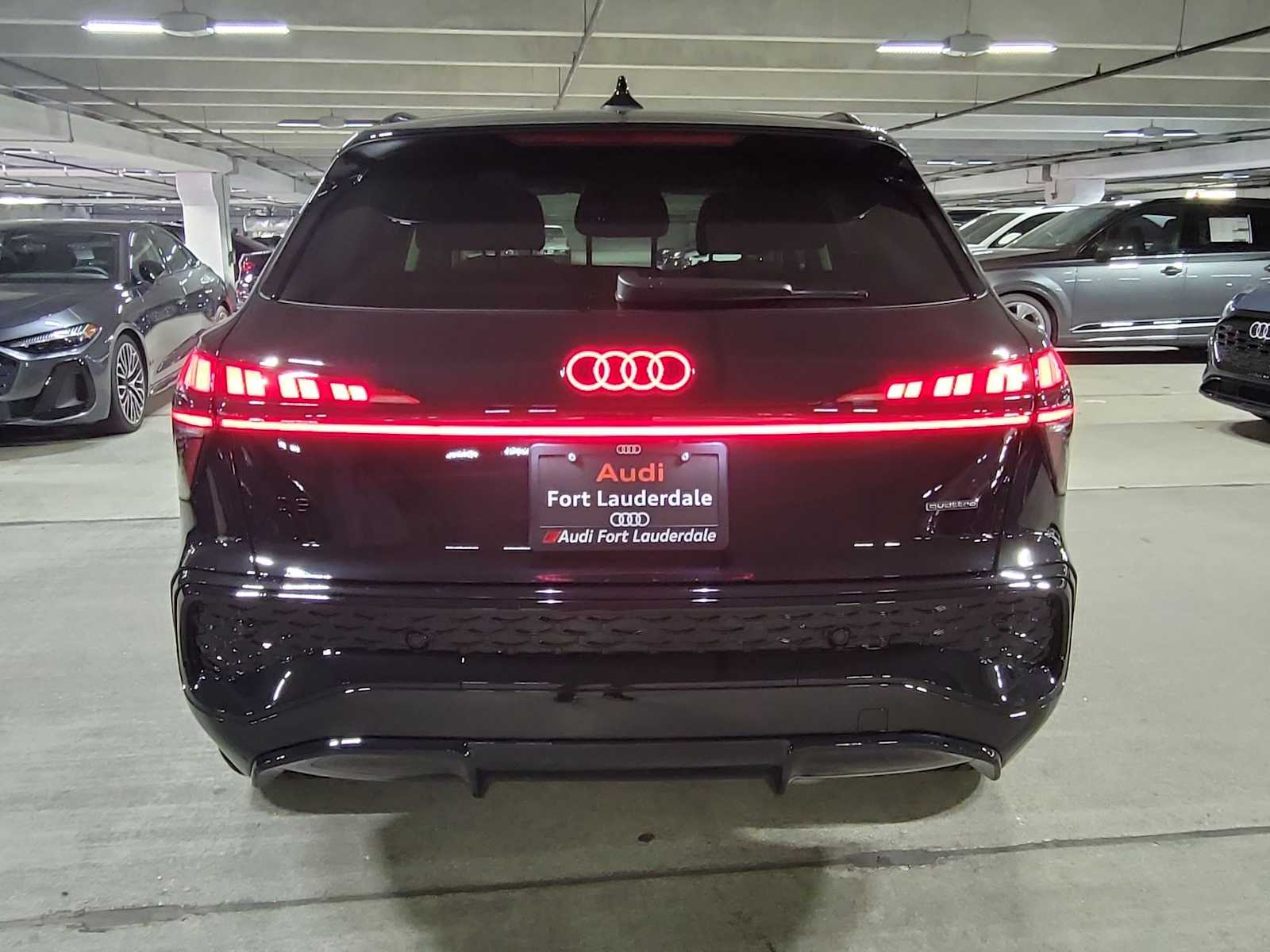 Thumbnail: 2026 Audi Q3 - 5