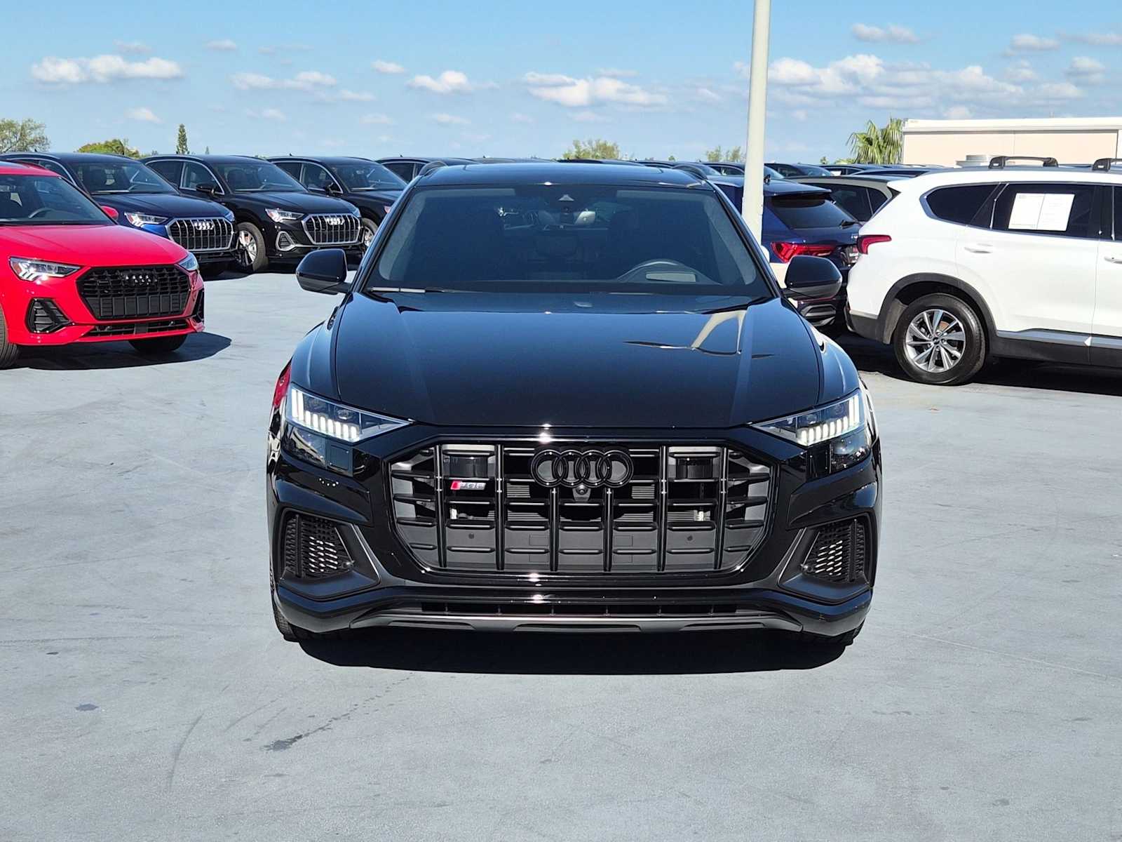 Thumbnail: 2023 Audi SQ8 - 9