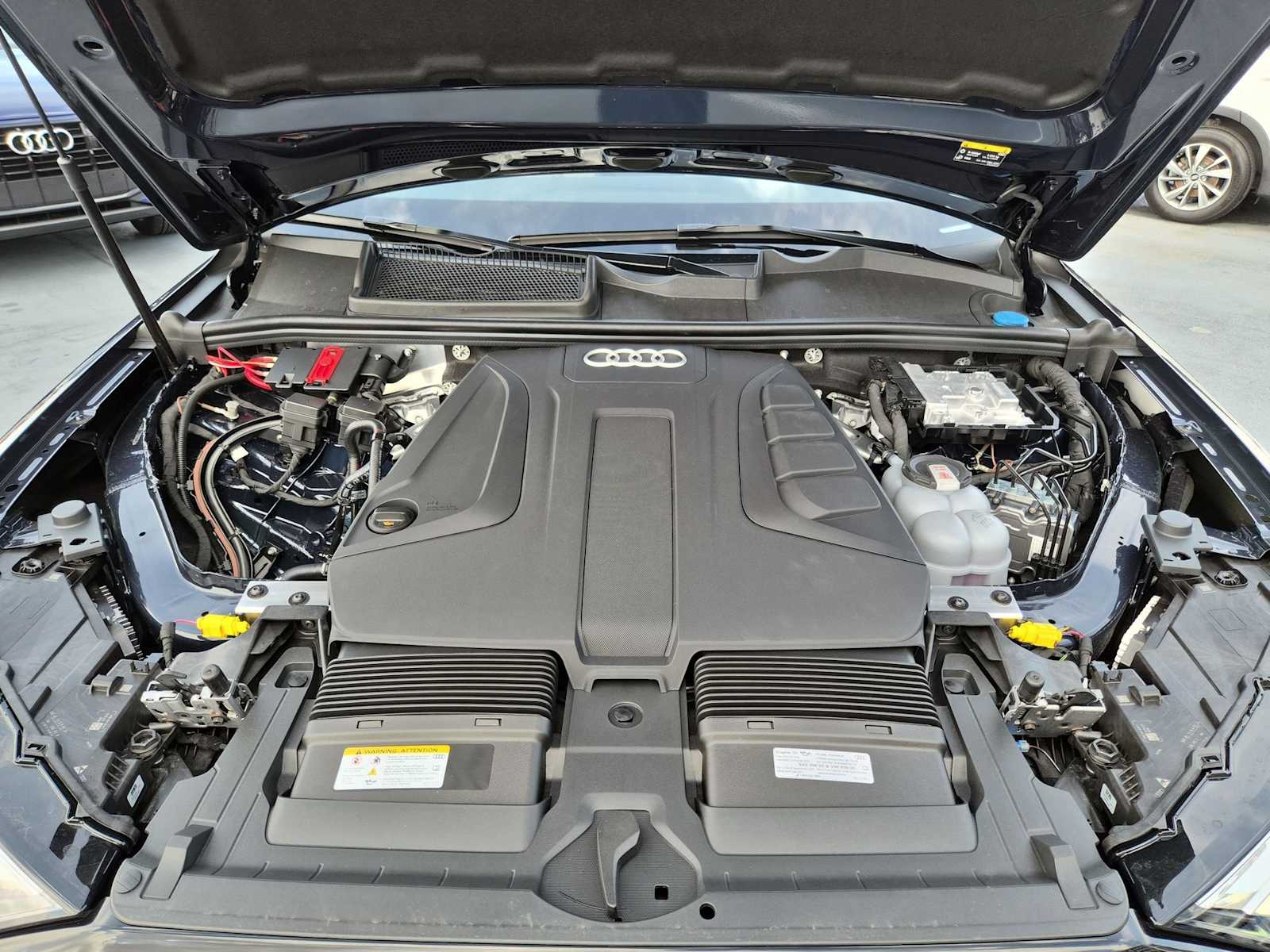 Thumbnail: 2026 Audi Q7 - 13