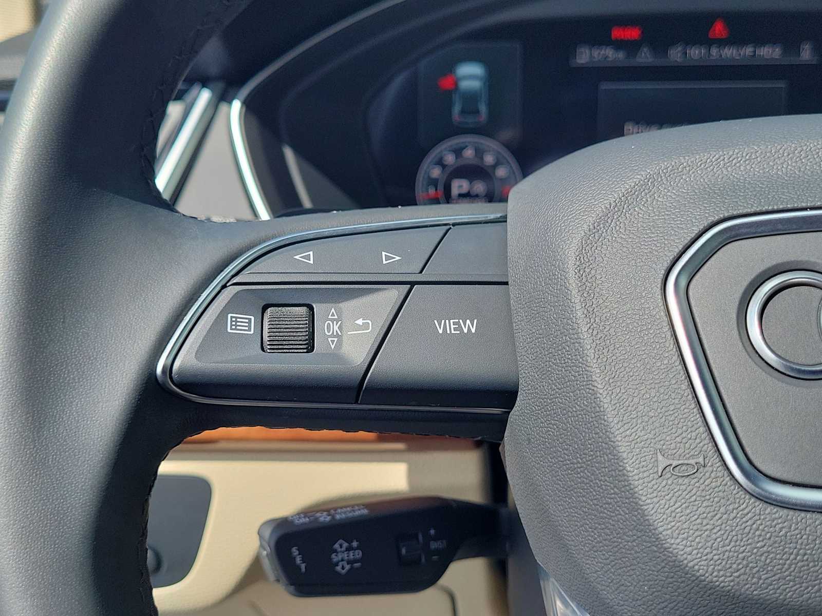 Thumbnail: 2023 Audi Q5 - 21