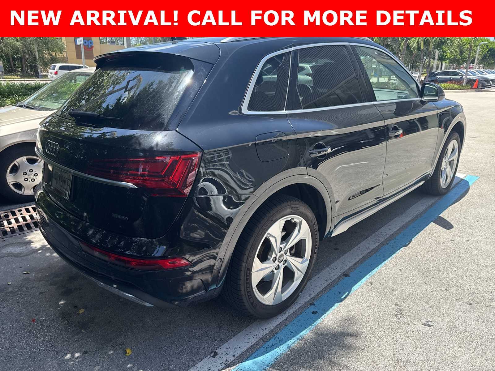 Thumbnail: 2021 Audi Q5 - 3