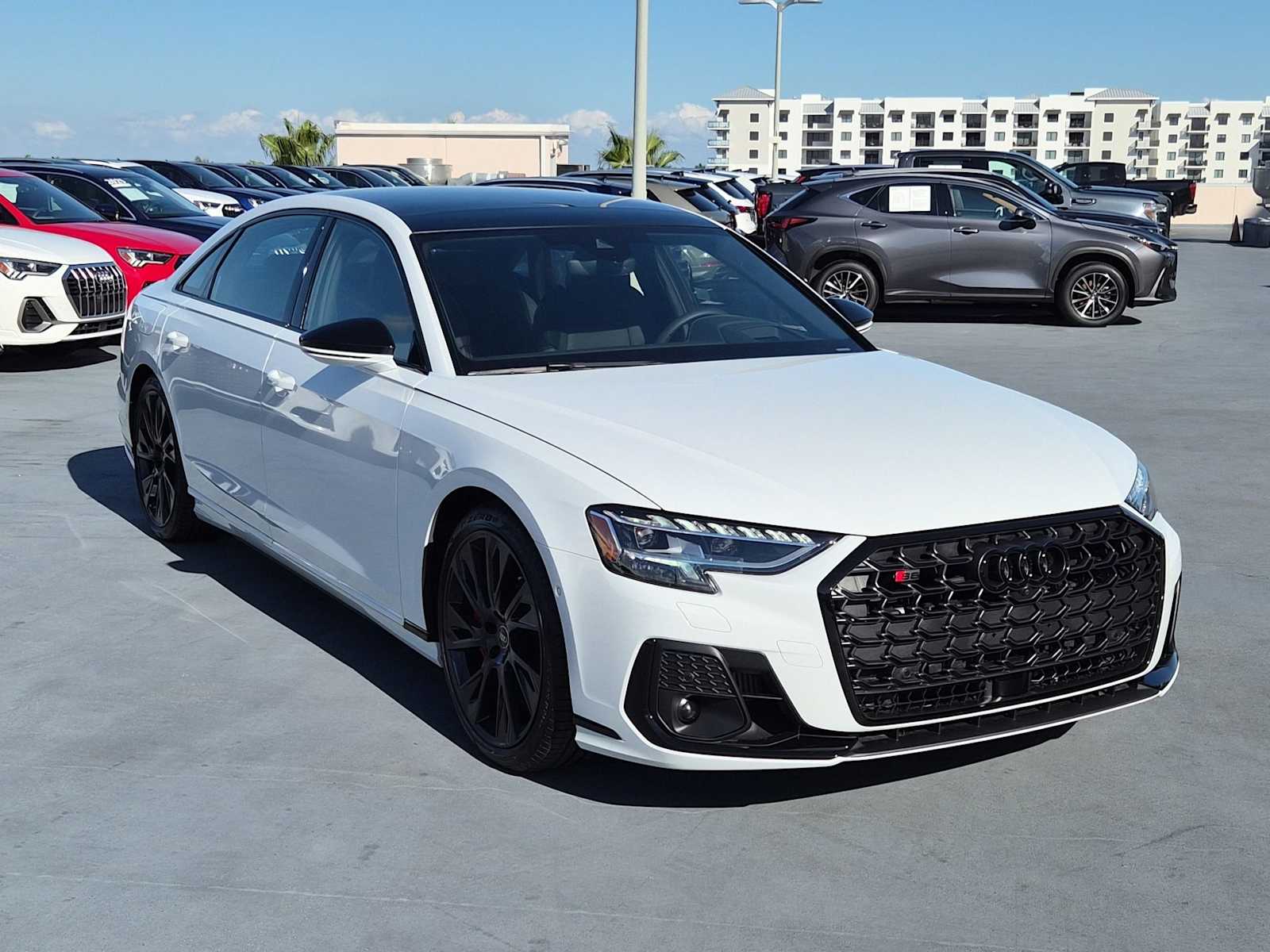 Thumbnail: 2025 Audi S8 - 8