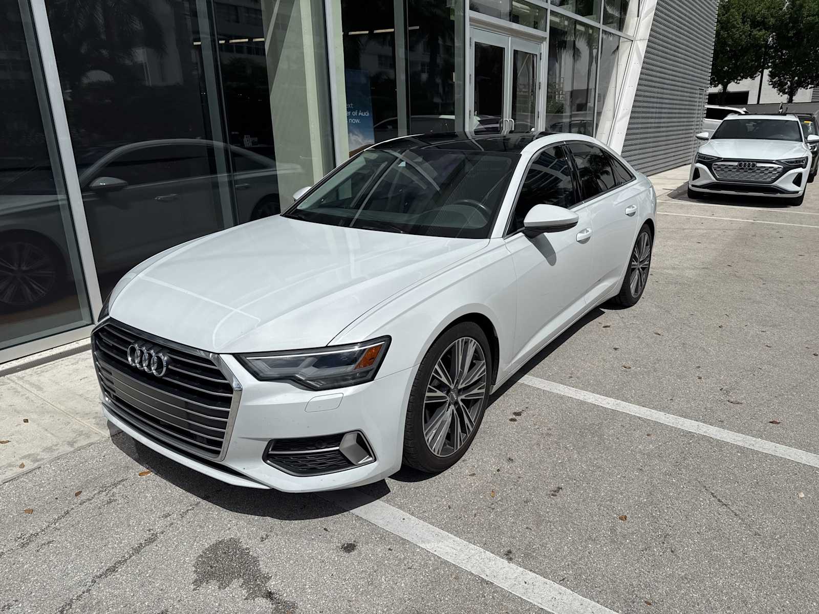 Thumbnail: 2019 Audi A6 - 1