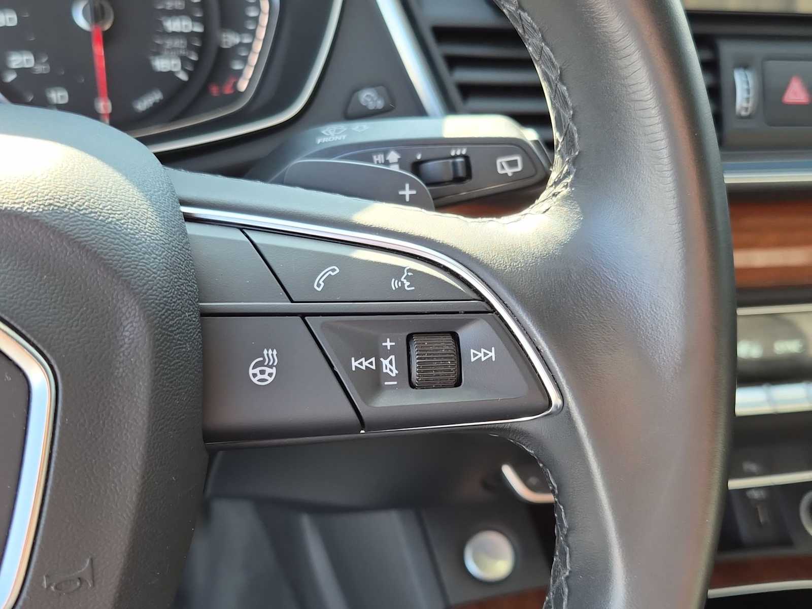 Thumbnail: 2023 Audi Q5 - 22