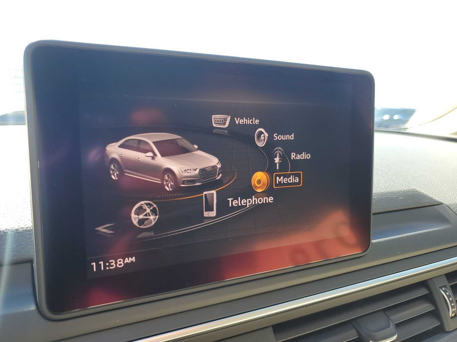 Thumbnail: 2019 Audi A4 - 22