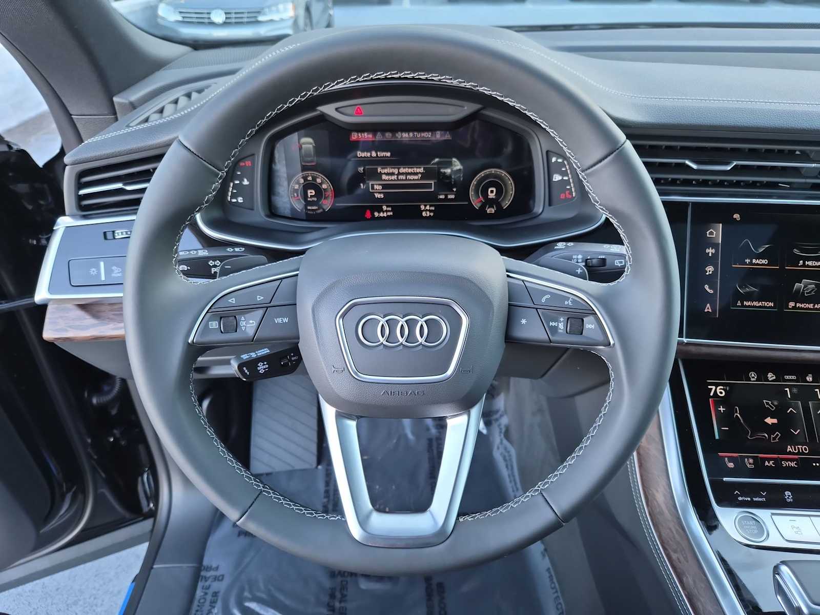 Thumbnail: 2026 Audi Q8 - 20