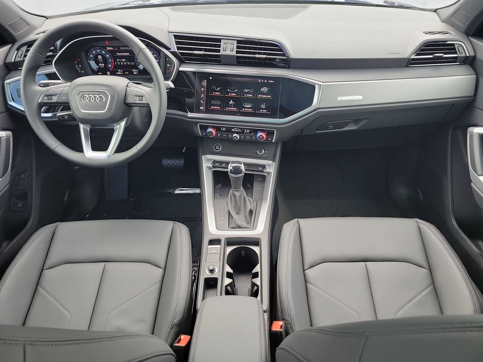 Thumbnail: 2025 Audi Q3 - 14