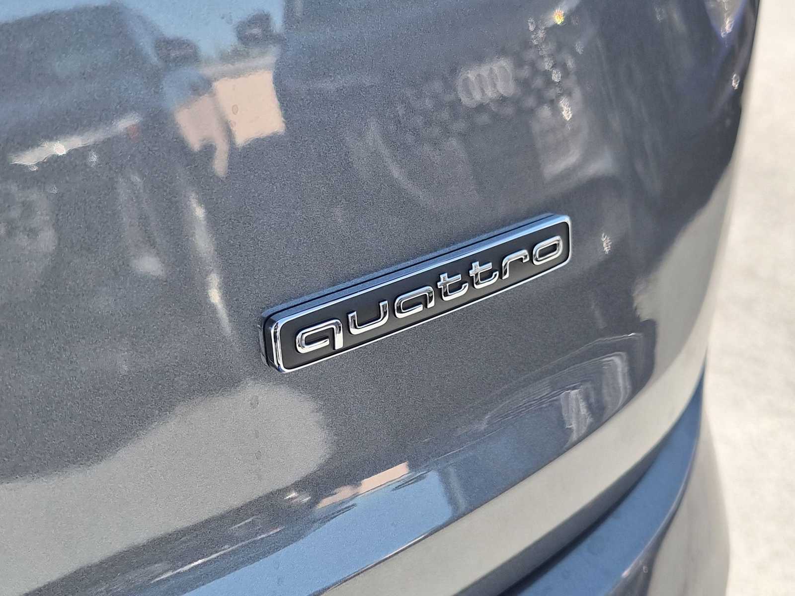 Thumbnail: 2026 Audi Q7 - 11