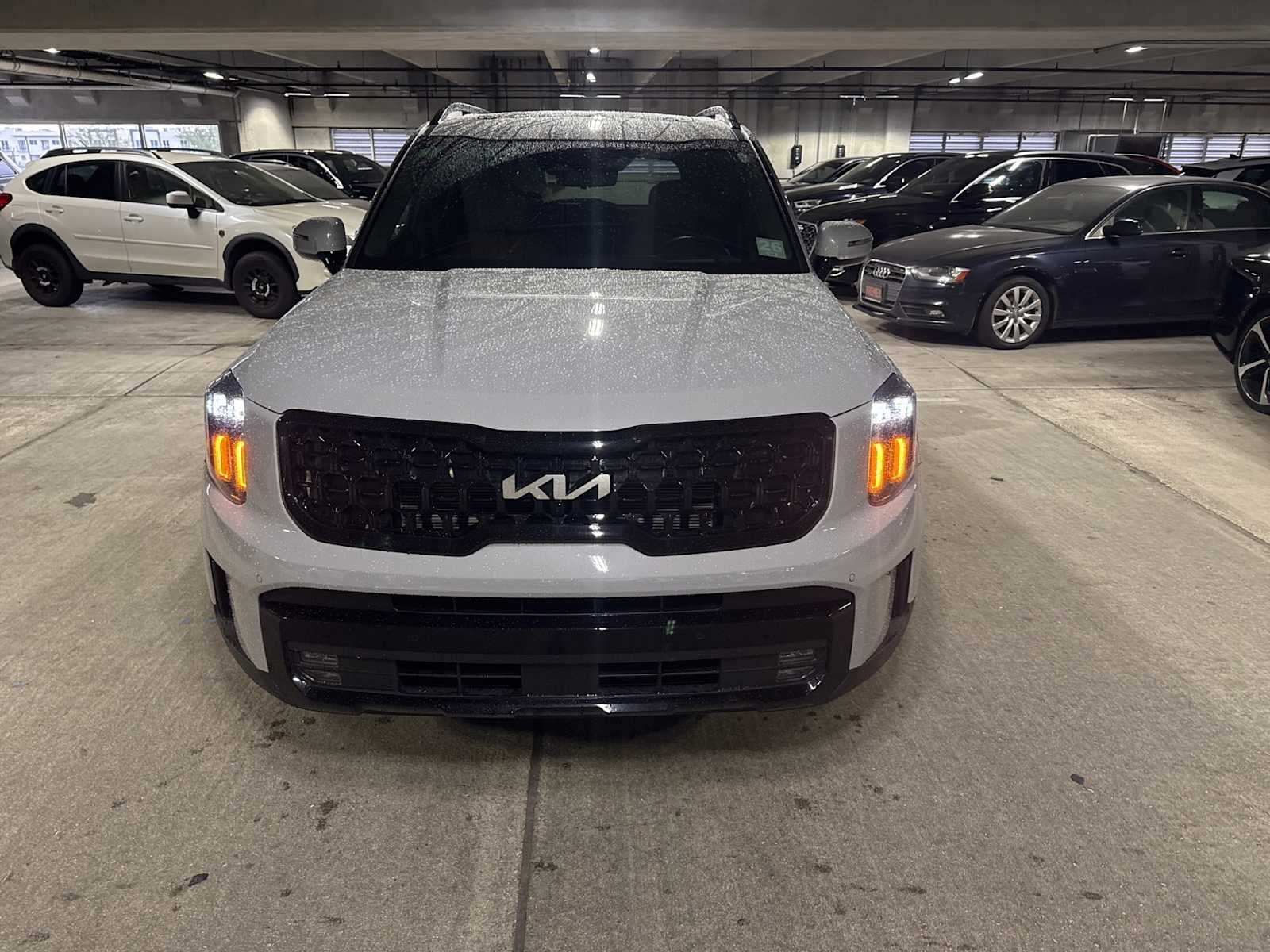 Thumbnail: 2024 Kia Telluride - 4