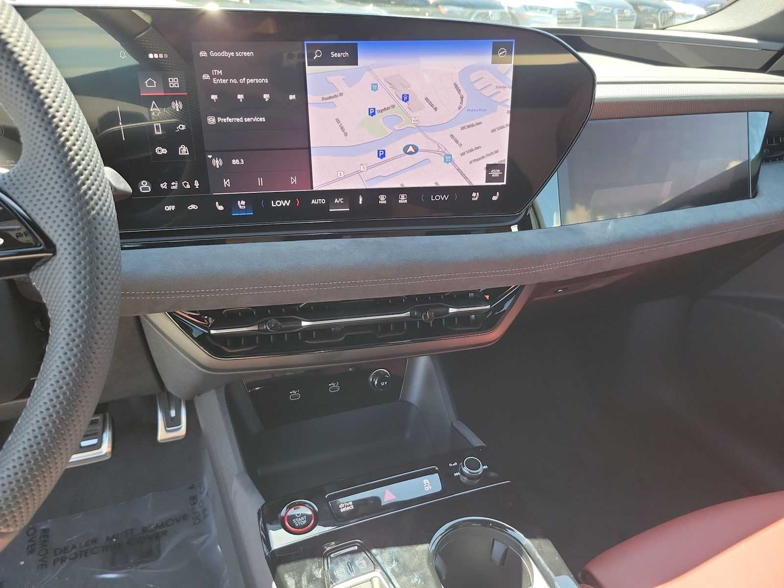 Thumbnail: 2025 Audi e-tron S - 23