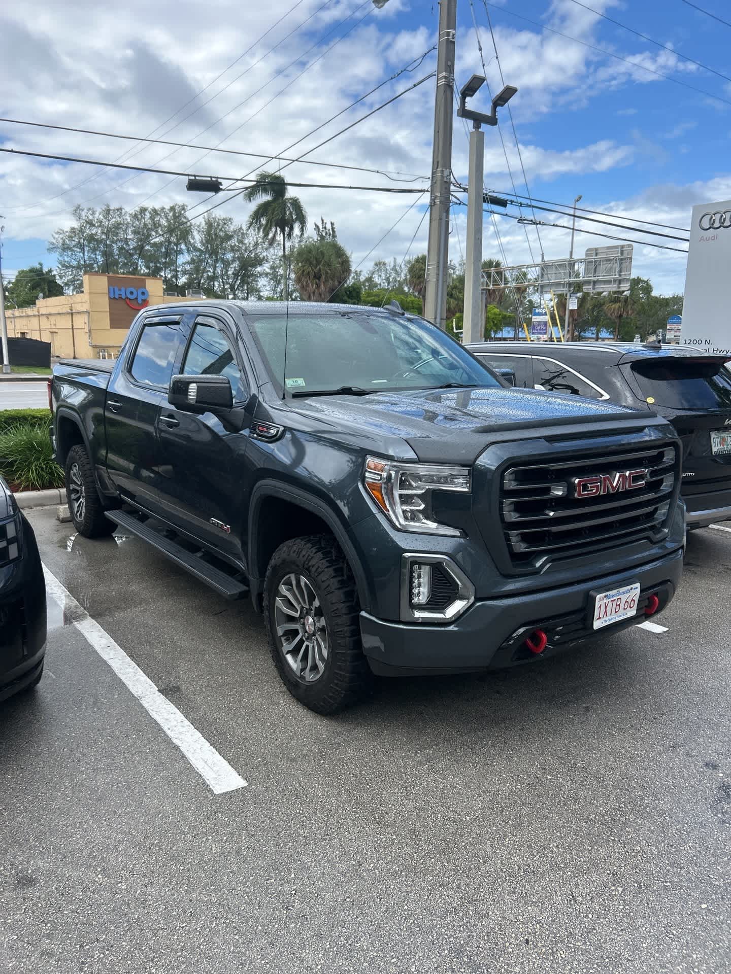 Thumbnail: 2021 GMC Sierra 1500 - 2