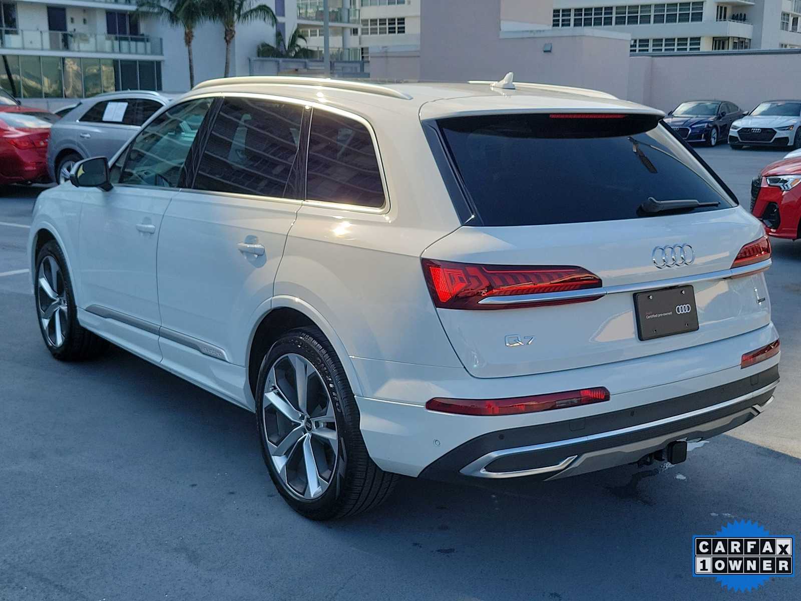 Thumbnail: 2021 Audi Q7 - 4