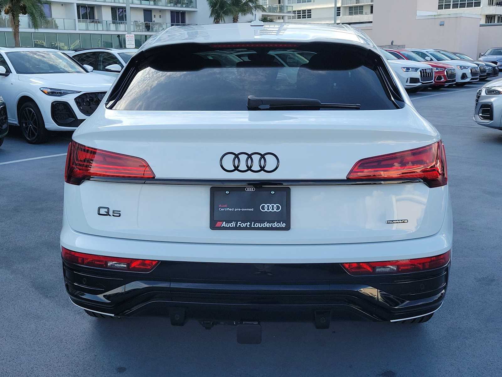 Thumbnail: 2025 Audi Q5 - 5