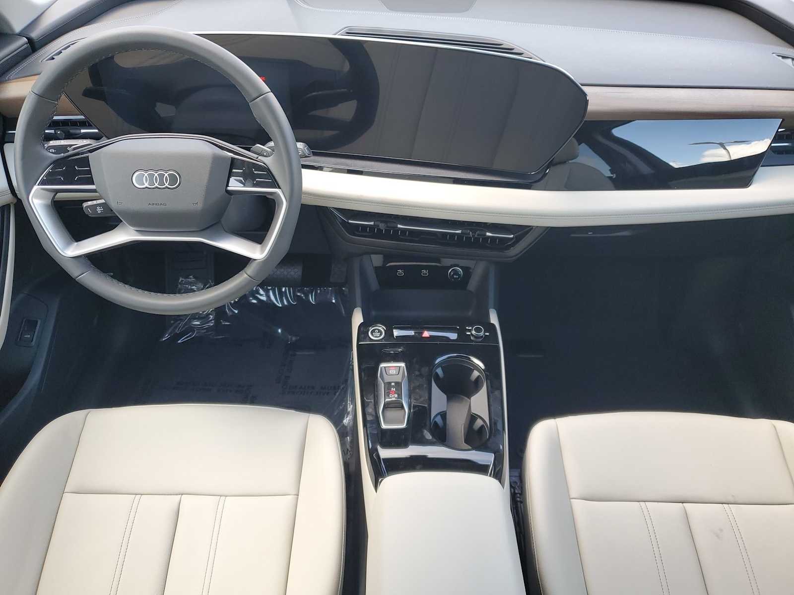 Thumbnail: 2025 Audi Q6 e-tron - 11