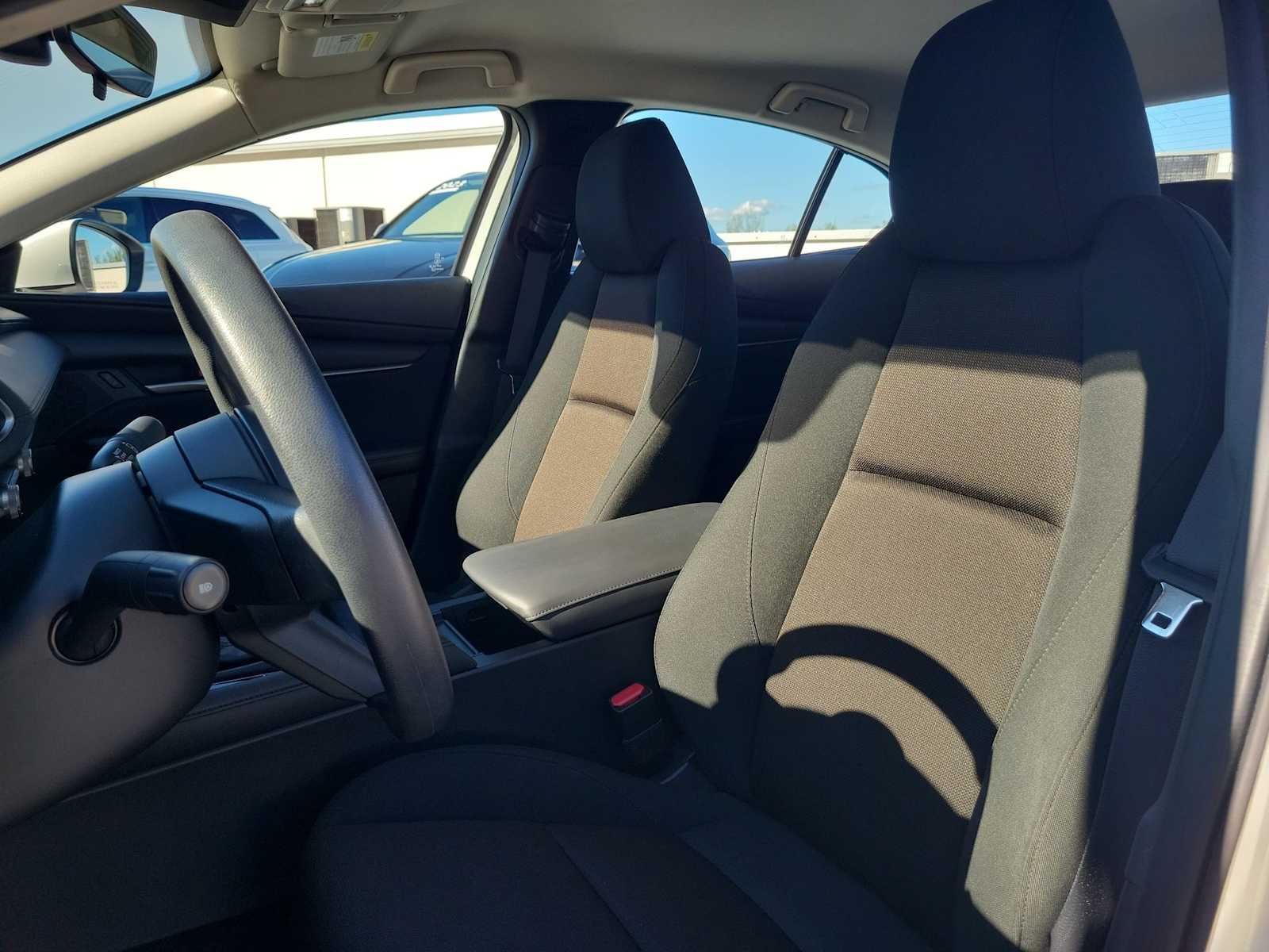 Thumbnail: 2021 Mazda Mazda3 - 15