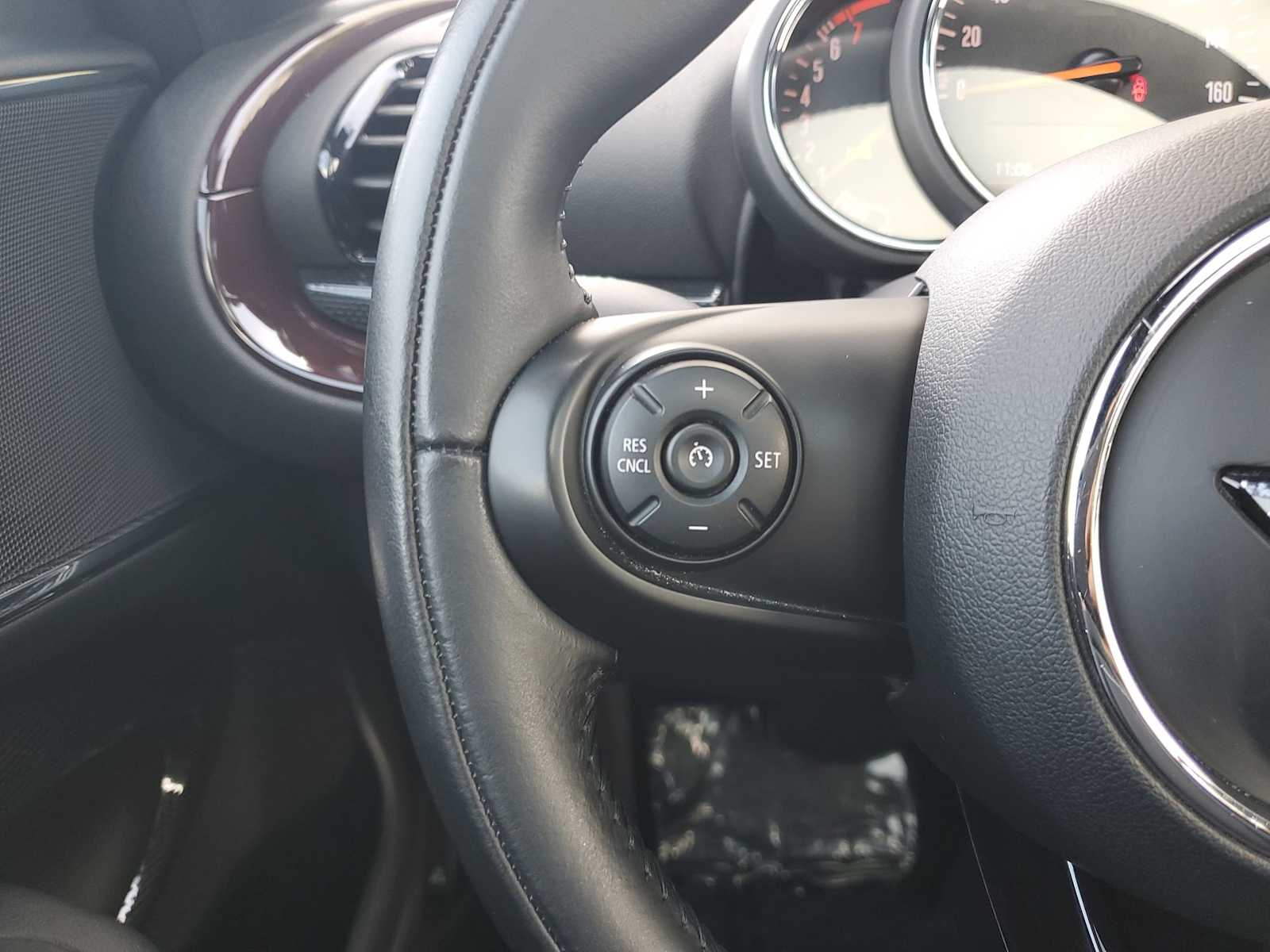 Thumbnail: 2018 MINI Cooper Clubman - 17
