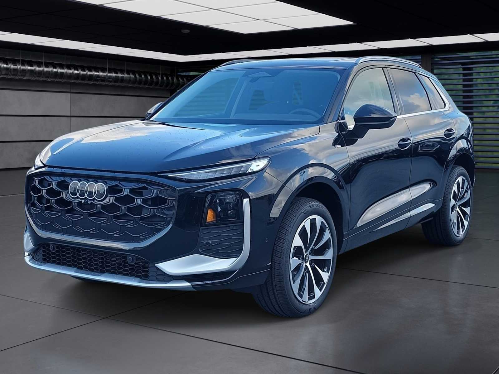 Thumbnail: 2026 Audi Q3 - 1
