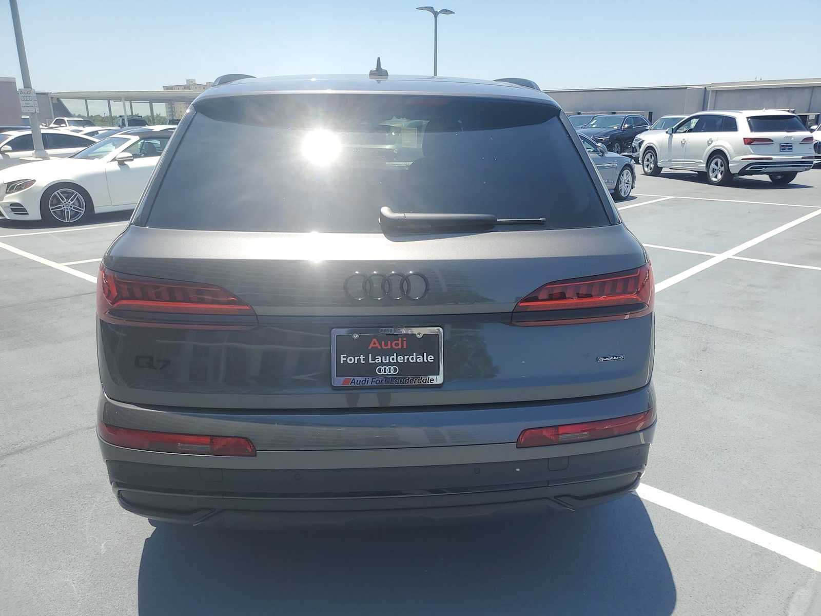 Thumbnail: 2023 Audi Q7 - 5