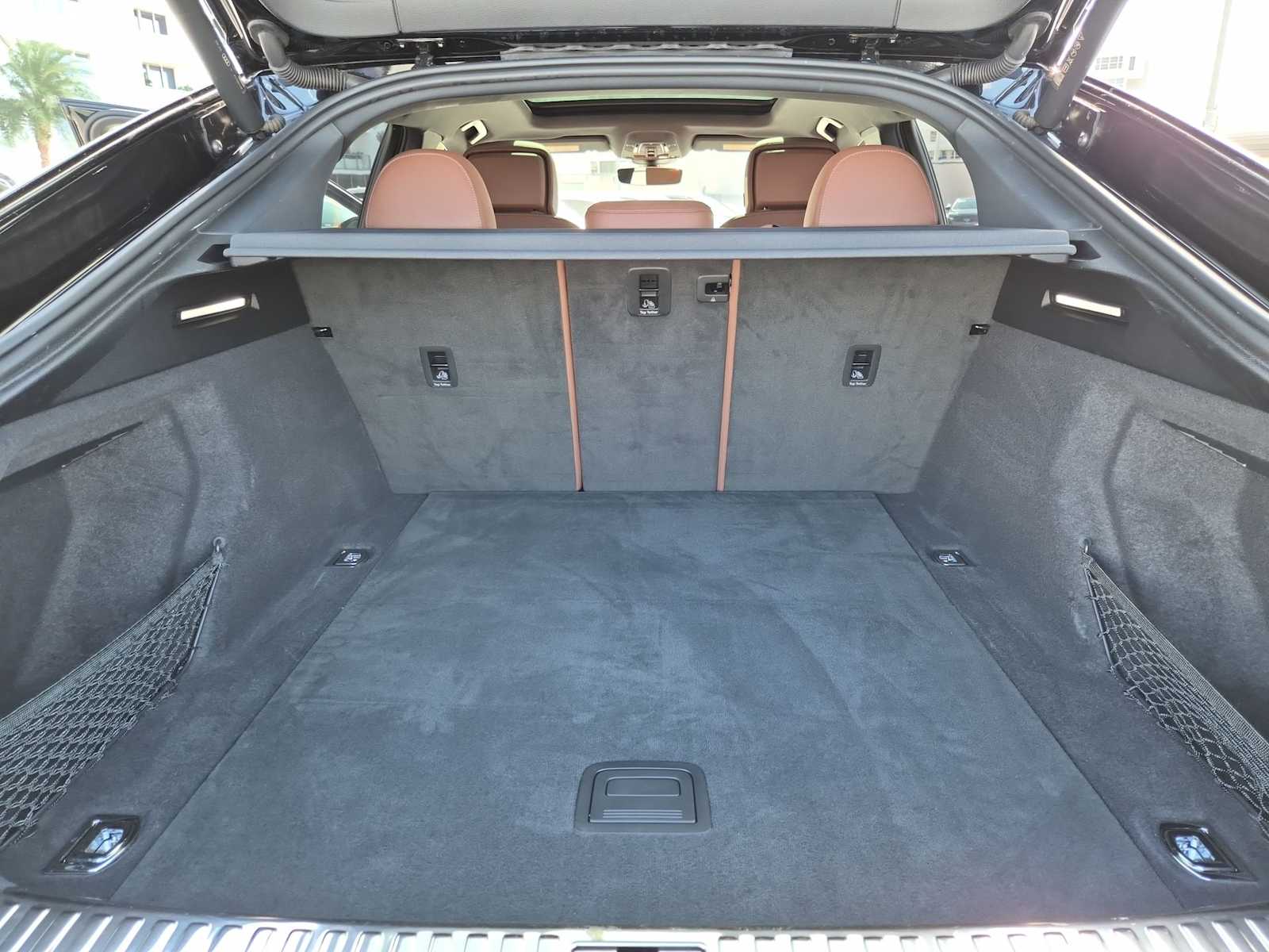 Thumbnail: 2024 Audi Q8 e-tron - 26