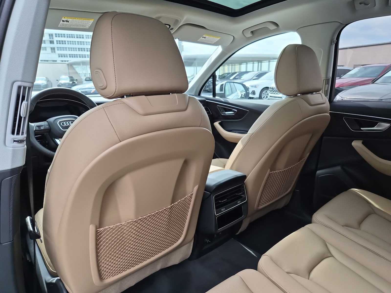 Thumbnail: 2026 Audi Q7 - 17