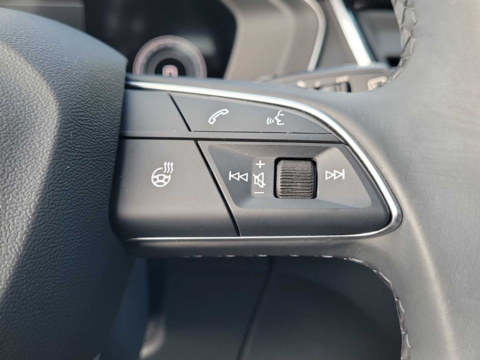 Thumbnail: 2023 Audi Q5 - 22