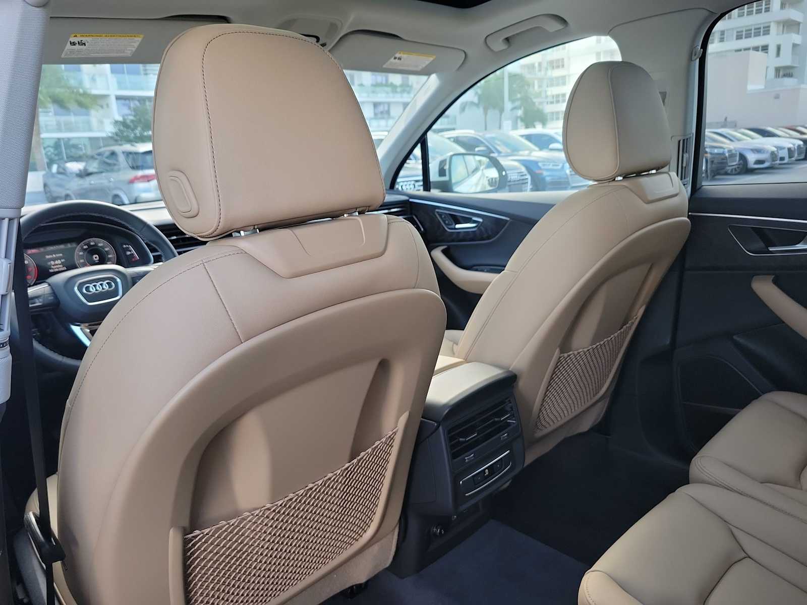 Thumbnail: 2026 Audi Q7 - 17