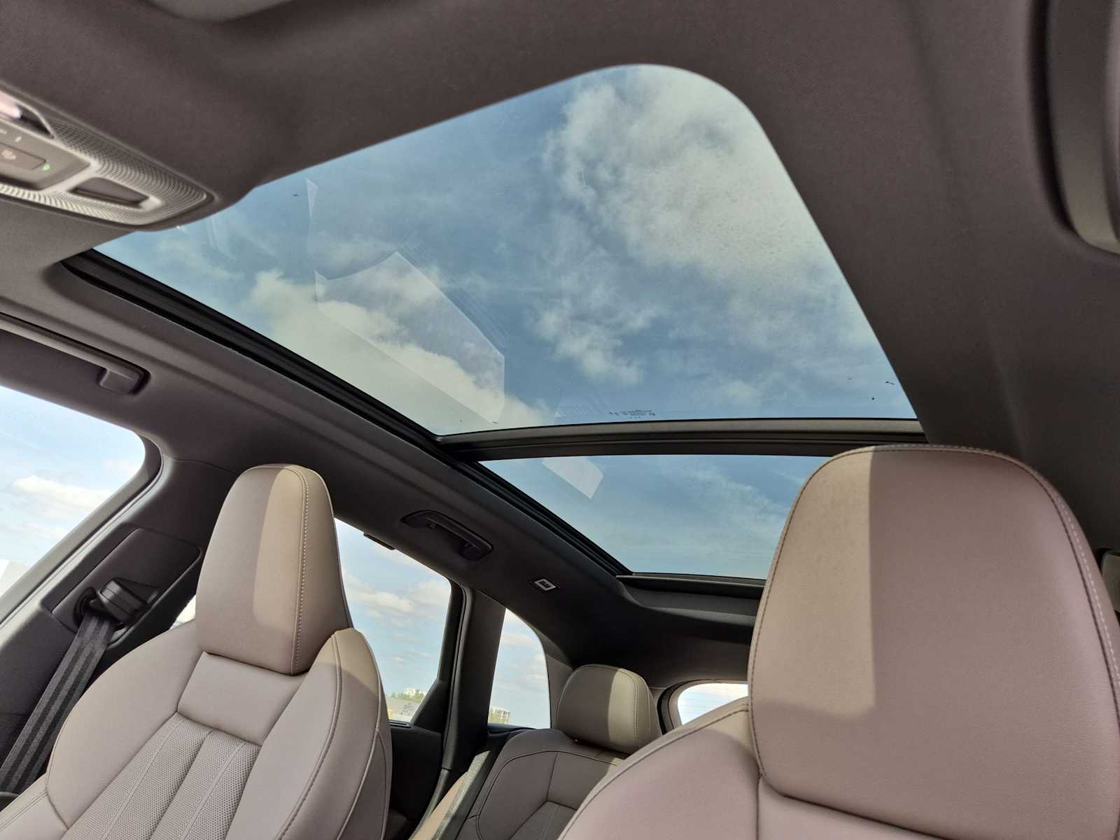 Thumbnail: 2025 Audi Q5 - 18