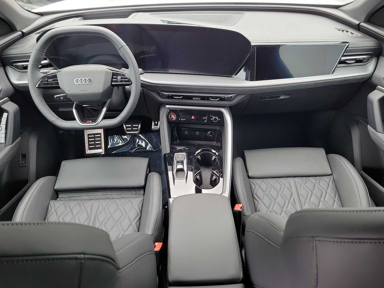 Thumbnail: 2026 Audi SQ5 - 14