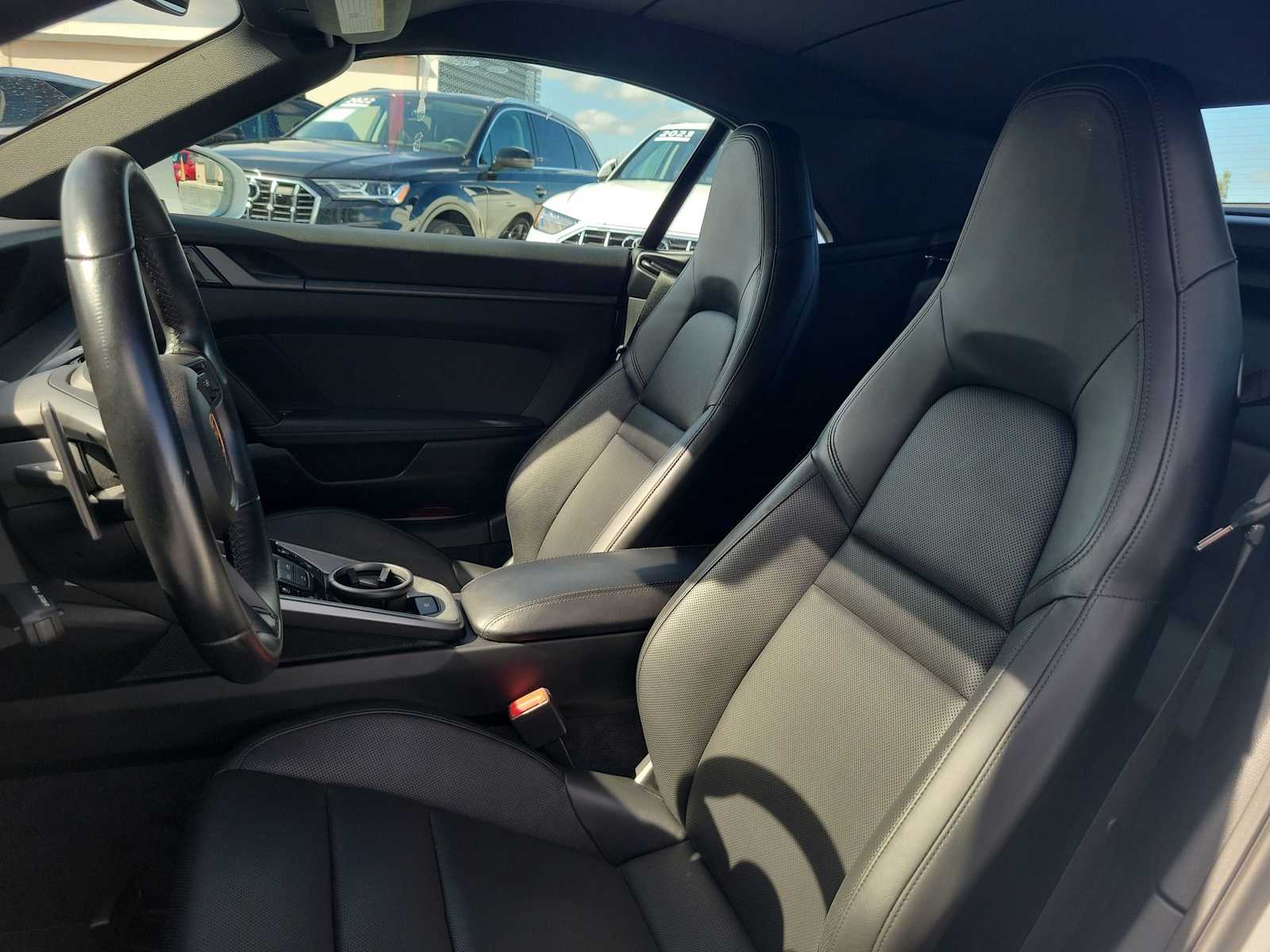 Thumbnail: 2020 Porsche 911 - 12