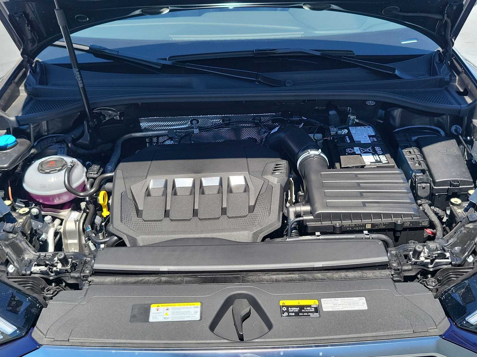 Thumbnail: 2025 Audi Q3 - 13