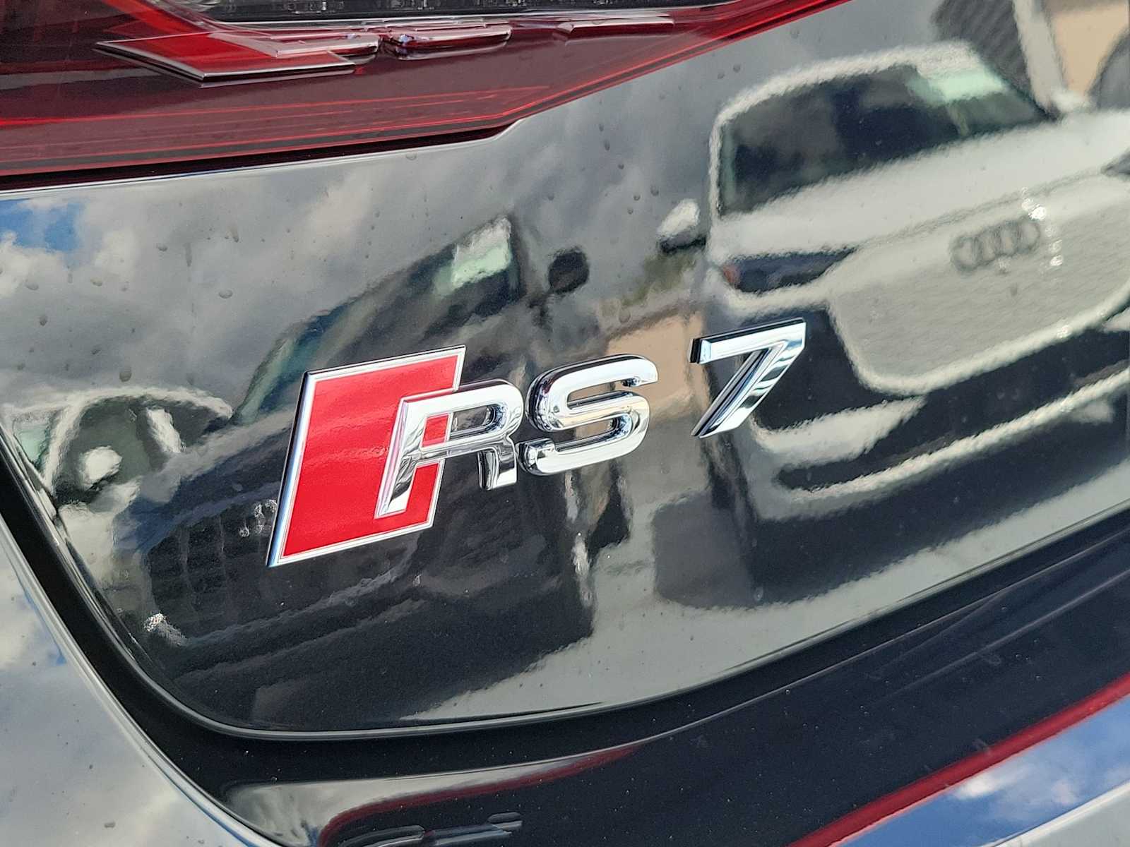 Thumbnail: 2026 Audi RS 7 - 11