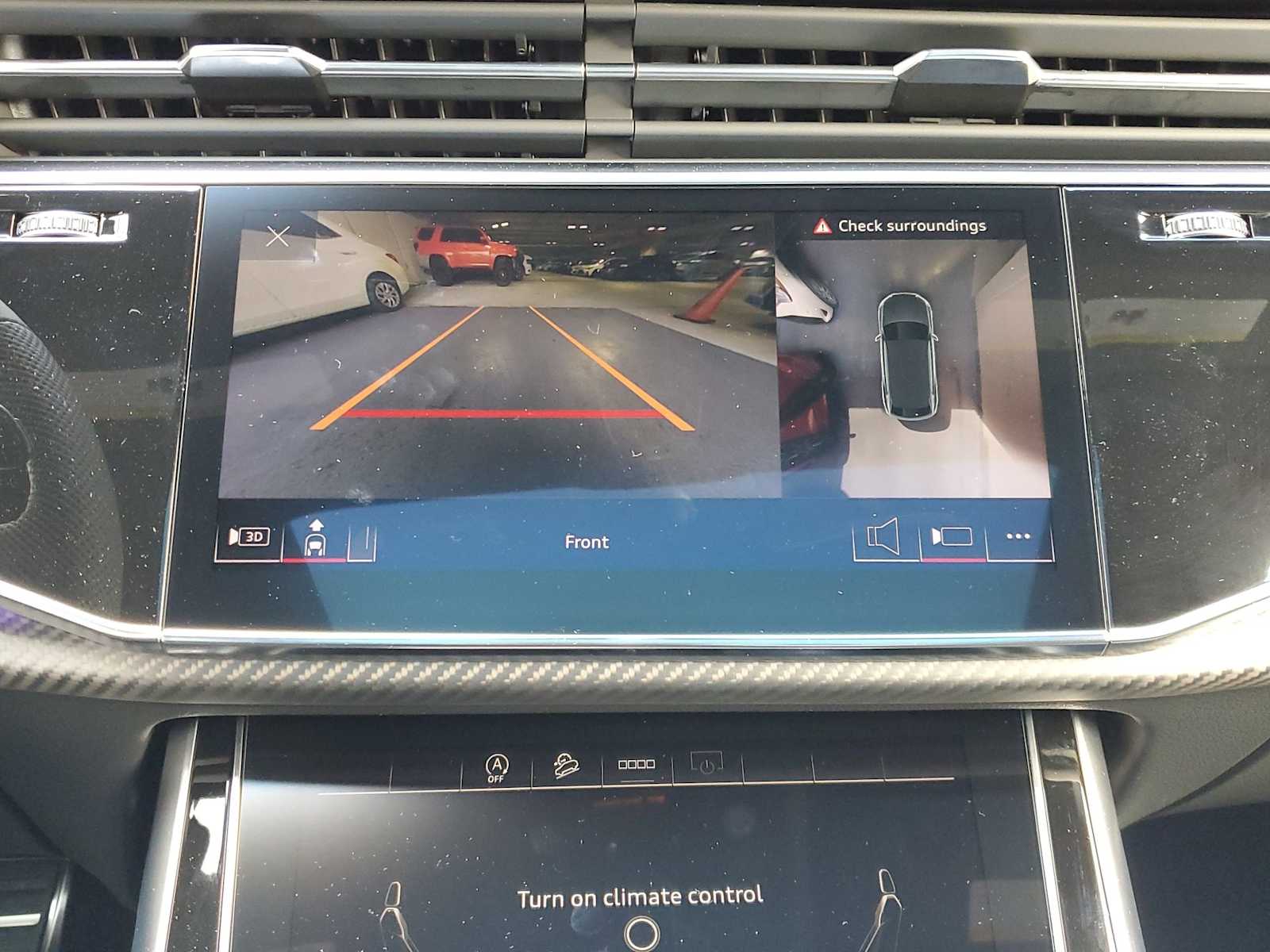 Thumbnail: 2025 Audi SQ8 - 21