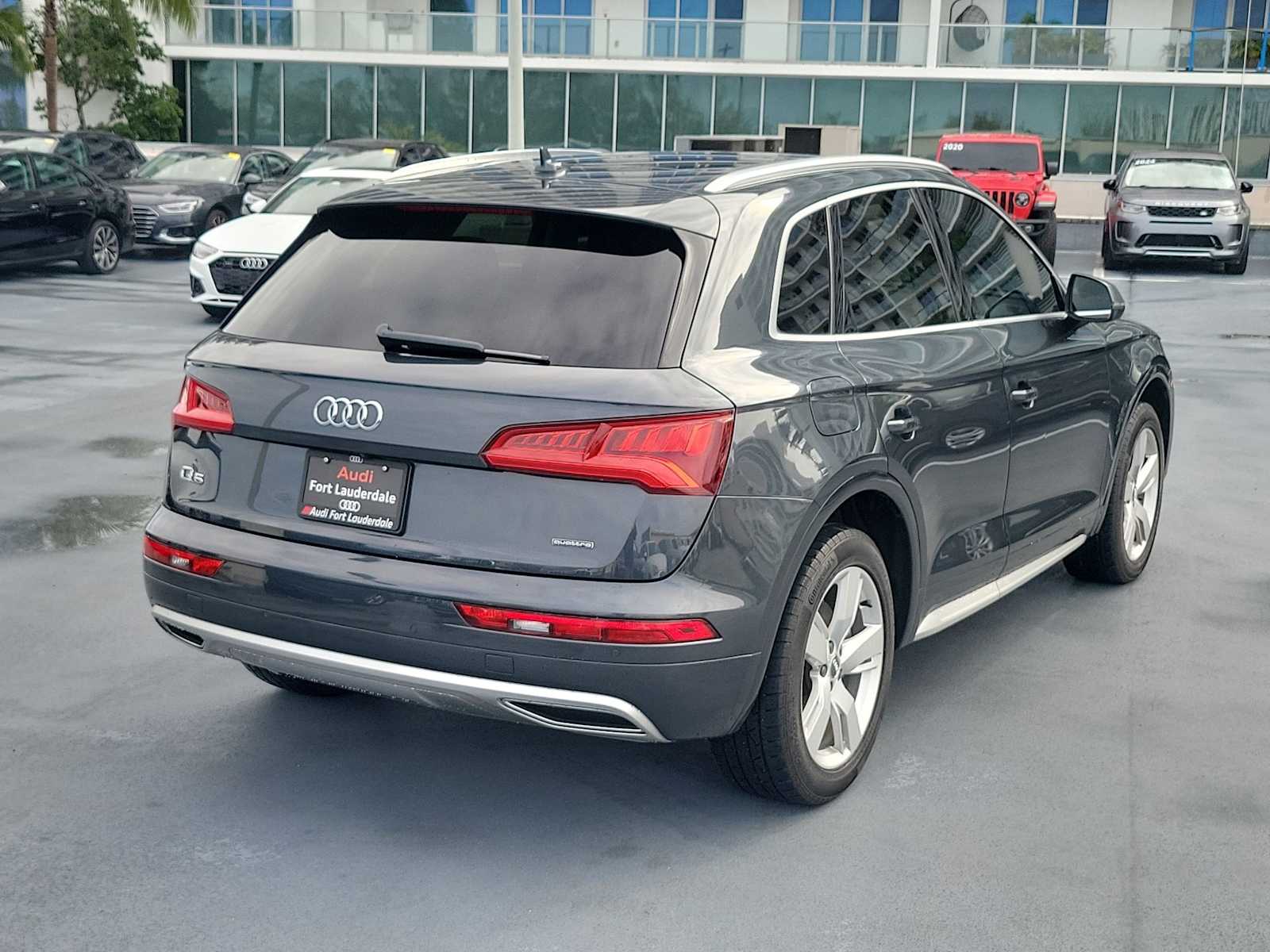 Thumbnail: 2019 Audi Q5 - 6