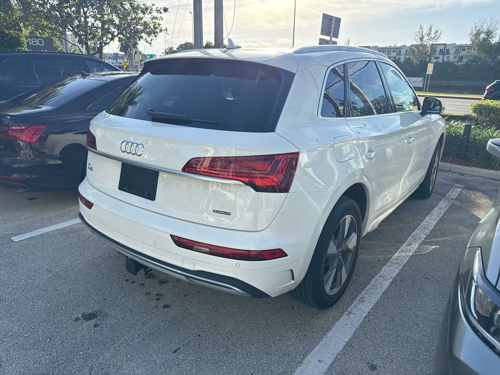 Thumbnail: 2023 Audi Q5 - 3